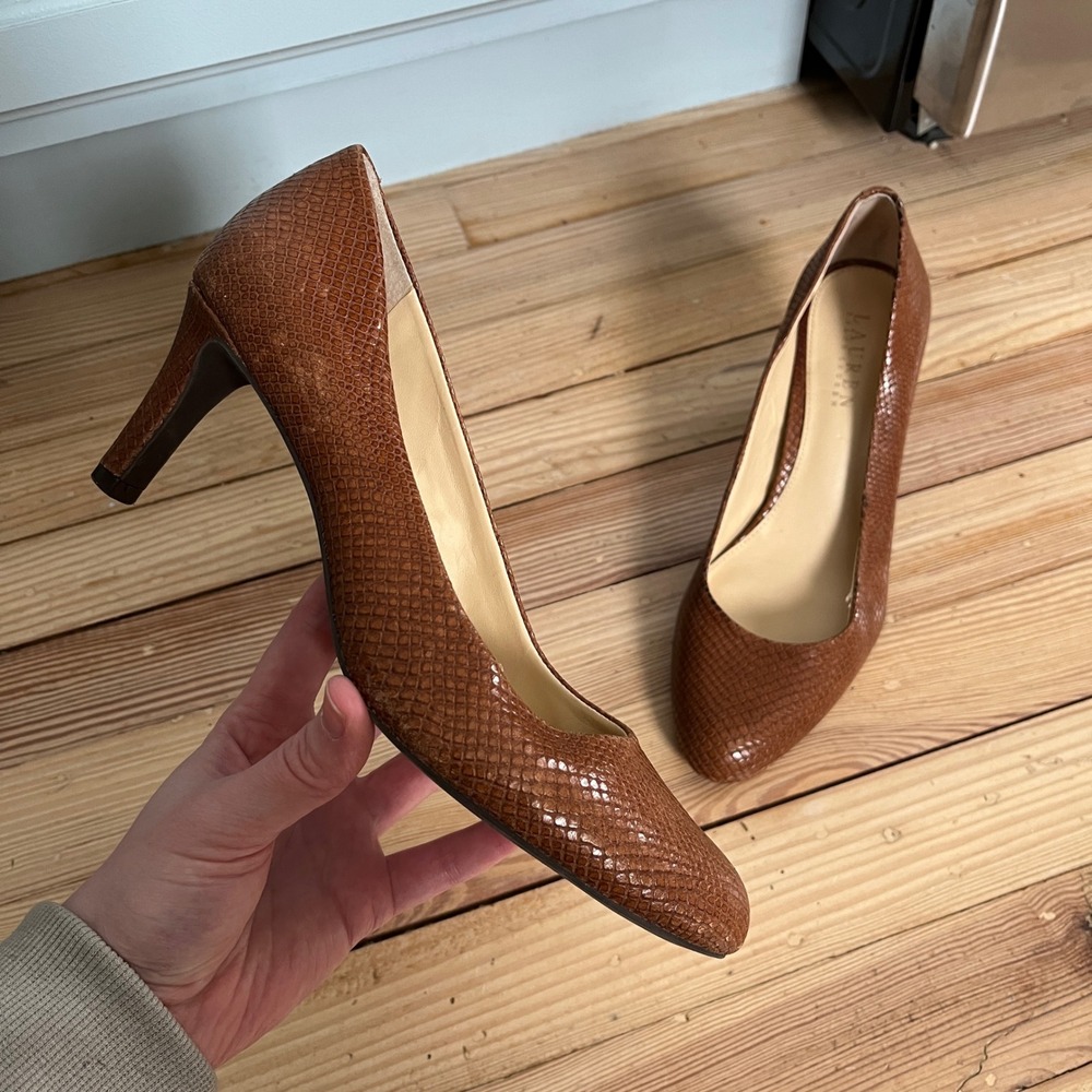 Lauren Ralph Lauren Brown Snakeskin Embossed Round Toe Pumps short Heels 8B